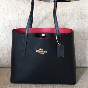 Coach Tote